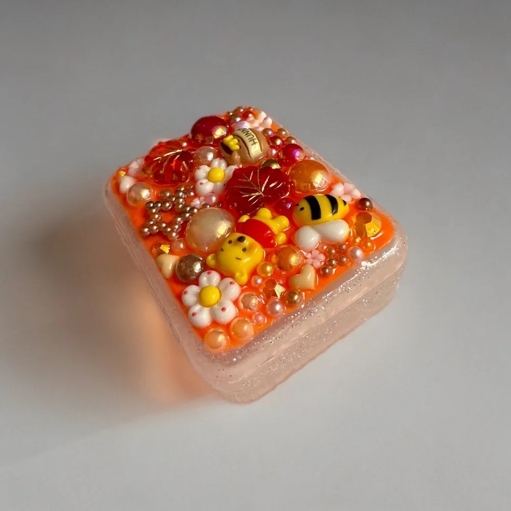 Decoden Mini Pill Case Box, Winnie The Pooh Theme, Kawaii Junk Style Handmade